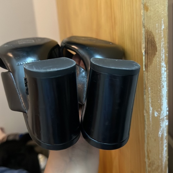 Saint Laurent Paris Black Patent Leather cross sandals slide - Picture 6 of 7